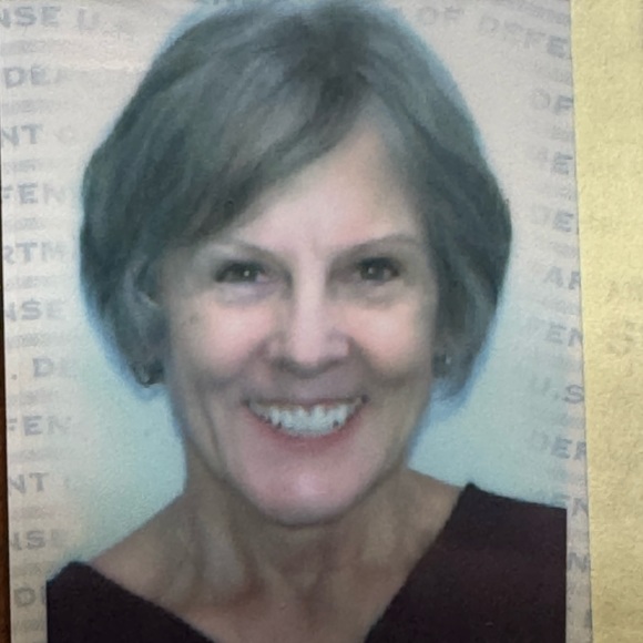 Meet your Posher, Patsy - Picture 2 of 2